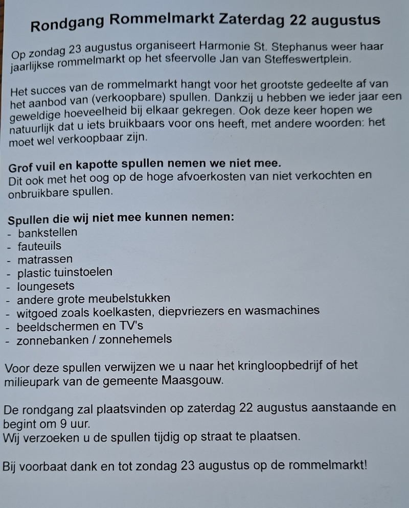 22/08 Harmonie Sint Stephanus: ophalen van de spullen voor de rommelmarkt